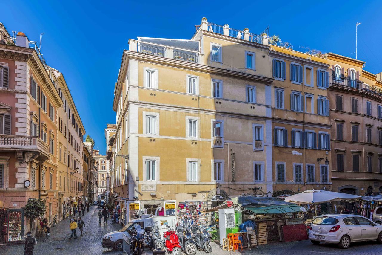 Relais Trevi 95 Boutique Hotel 4*
